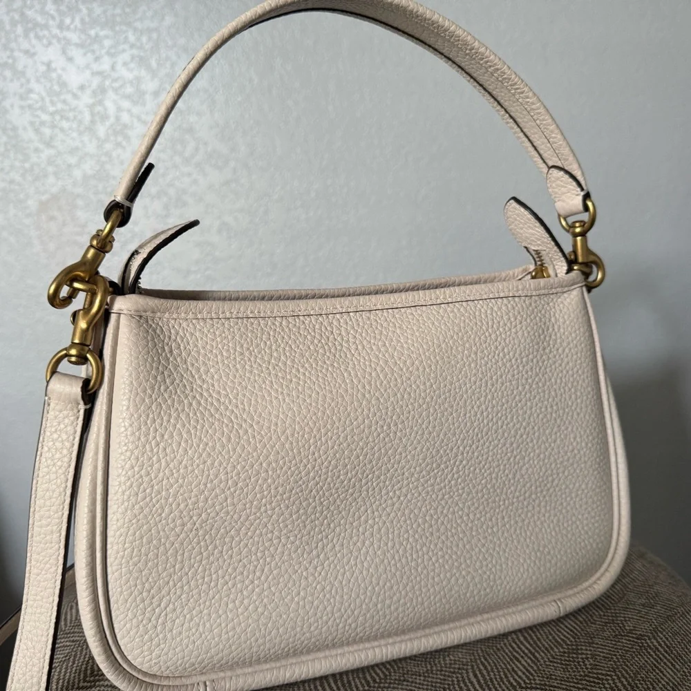 Coach Pebbled Leather Shoulder Bag in chalk ivory Cary - Picture 1 of 12